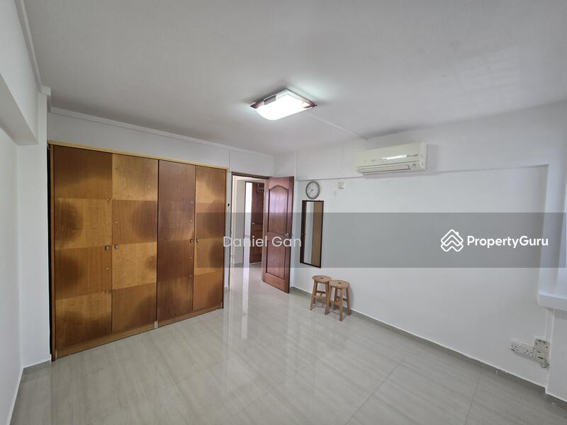 For Sale - 721 Yishun Street 71