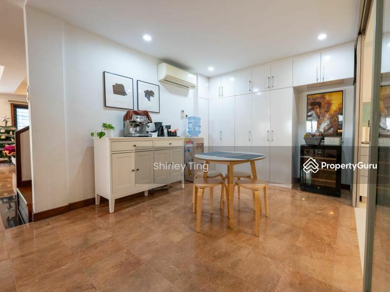 For Sale - MUST SELL! LOW$$$! DONT MISS! RENOVATED SEMI-D @ MING TECK/HOLLAND LOCALE! SHIRLEY 96234620