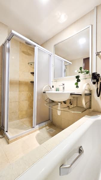 Compass Heights, 9 Sengkang Square, Room Rental, 300 sqft, Condominium For Rent, by Wehome Co-Living, 25576784 - Master Bathroom & Toilet - PropertyGuru.com.sg