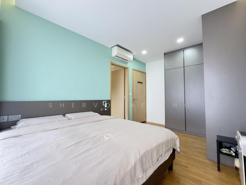 Twin Waterfalls Condominium For Sale at S$ 2,338,000 | PropertyGuru Singapore - Master Bedroom