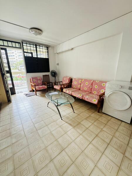 61 Lorong 5 Toa Payoh, 61 Lorong 5 Toa Payoh, Balestier / Toa Payoh, 2 Bedrooms, 700 sqft, HDB Flat For Rent, by Vivian Wang, 25577078 - PropertyGuru.com.sg