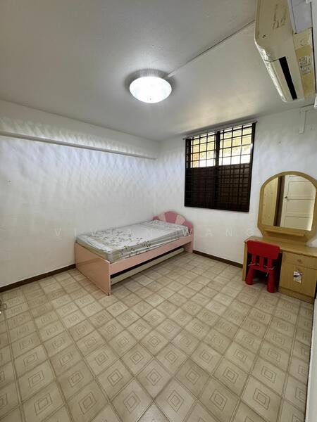 61 Lorong 5 Toa Payoh, 61 Lorong 5 Toa Payoh, Balestier / Toa Payoh, 2 Bedrooms, 700 sqft, HDB Flat For Rent, by Vivian Wang, 25577078 - PropertyGuru.com.sg