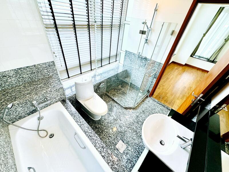 Clydes Residence Apartment For Sale at S$ 1,780,000 | PropertyGuru Singapore - Bathroom