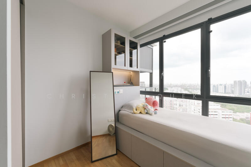 For Sale - The Clement Canopy