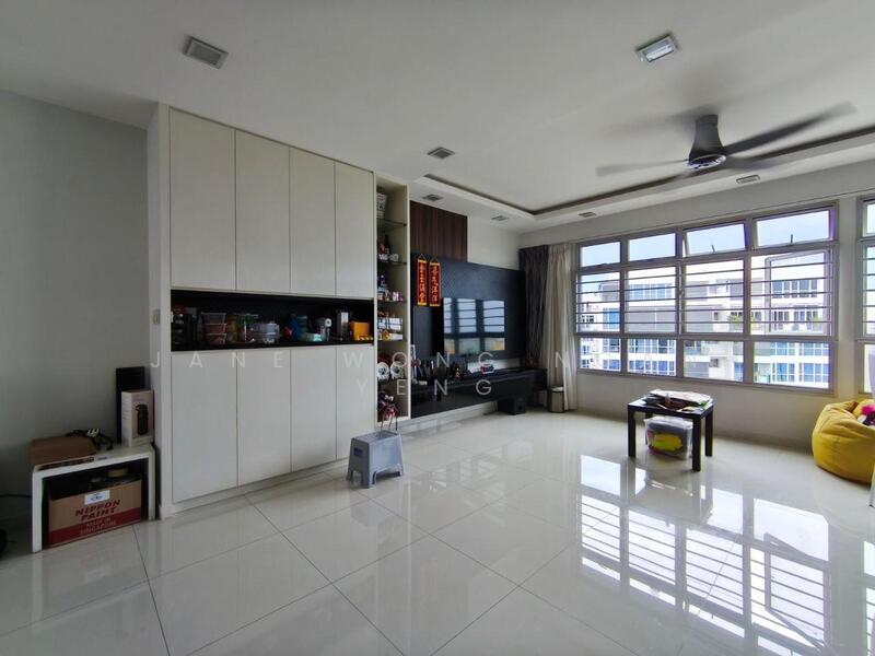 For Sale - 524A Tampines Central 7
