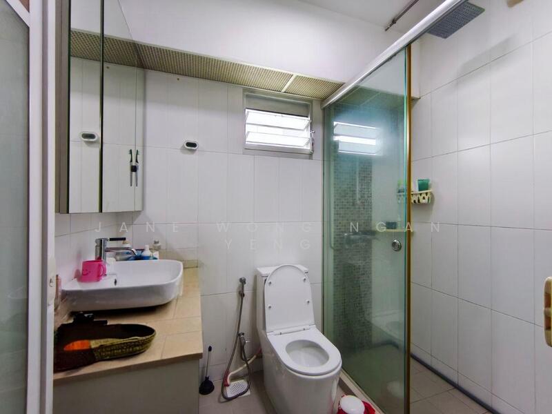For Sale - 524A Tampines Central 7