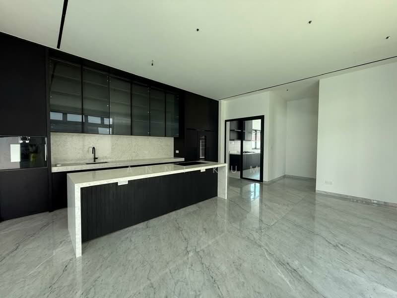 New luxury bungalow with lift and gorgeous pool Broadrick vicinity, Broadrick Road, 6 Bedrooms, 9,256 sqft, Detached House For Rent, by Anni Kum 甘岸霓, 25577332 - Kitchen - PropertyGuru.com.sg