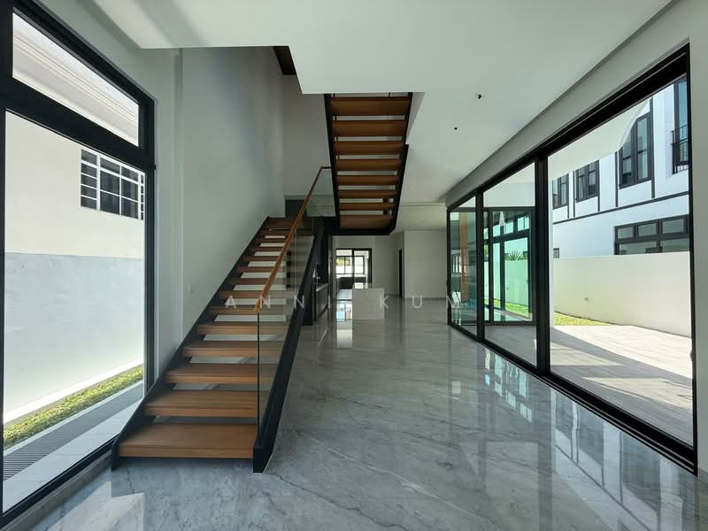New luxury bungalow with lift and gorgeous pool Broadrick vicinity, Broadrick Road, 6 Bedrooms, 9,256 sqft, Detached House For Rent, by Anni Kum 甘岸霓, 25577332 - Stairs - PropertyGuru.com.sg