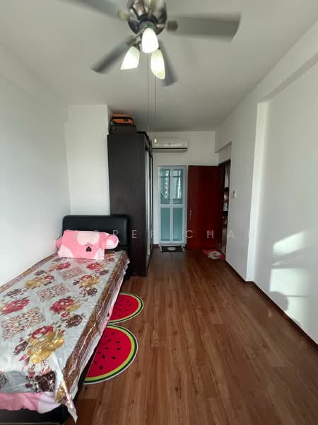 Parc Oasis, 39 Jurong East Avenue 1, Room Rental, 150 sqft, Condominium For Rent, by Jasper Chan, 25577364 - Bedroom - PropertyGuru.com.sg