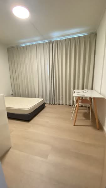 Common Bedrooms near Simei MRT, , Room Rental, 160 sqft, HDB Flat For Rent, by Eric Chan 陳鴻運, 25577485 - Bedroom - PropertyGuru.com.sg