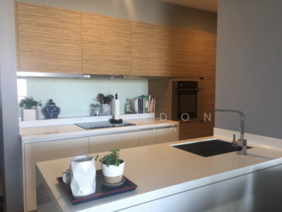 For Sale - Concourse Skyline