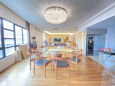 For Sale - Haig Court