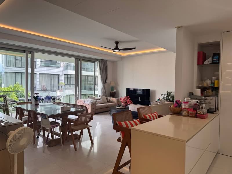 Reflections at Keppel Bay, 1 Keppel Bay View, 3 Bedrooms, 1,830 sqft, Condominium For Sale, by Desmond Liew, 25577625 - Living Room - PropertyGuru.com.sg
