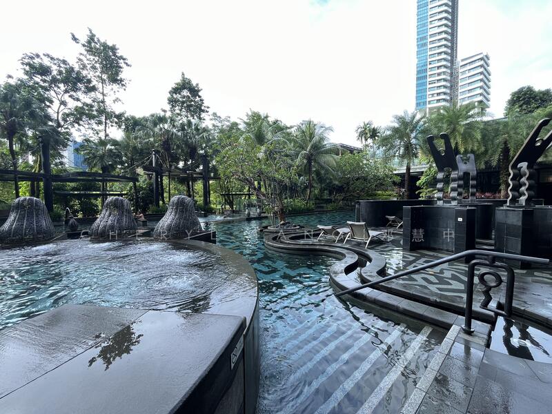 OUE Twin Peaks, 33 Leonie Hill Road, 1 Bedroom, 547 sqft, Condominium For Rent, by Cheryl Tang 邓慧中, 25578175 - Pool - PropertyGuru.com.sg
