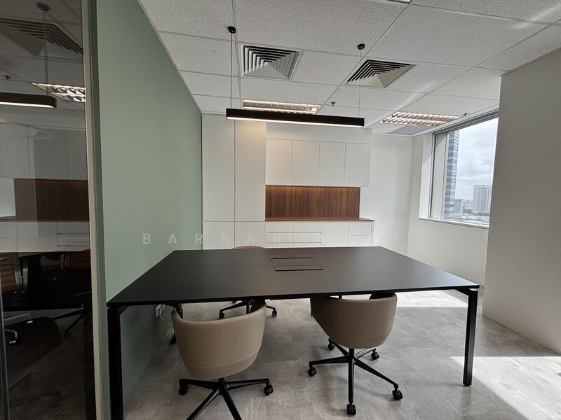 One Raffles Place, 1 Raffles Place, 3,294 sqft, Office For Rent, by Barbara Lee, 25578186 - CommercialGuru.com.sg