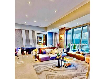 For Sale - V on Shenton