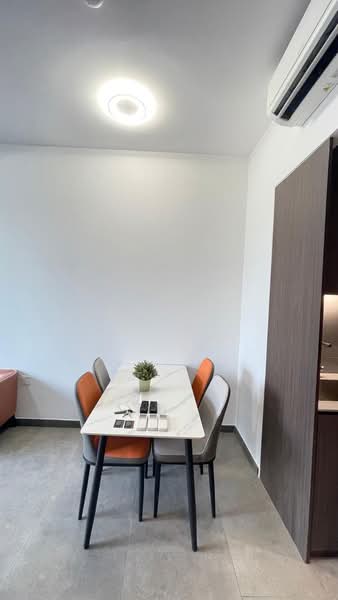 Midtown Modern, 18 Tan Quee Lan Street, 1 Bedroom, 474 sqft, Condominium For Rent, by Bryan Cheng, 25579004 - Dining Room - PropertyGuru.com.sg