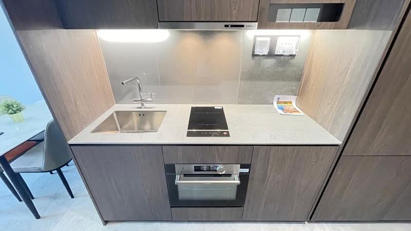 Midtown Modern, 18 Tan Quee Lan Street, 1 Bedroom, 474 sqft, Condominium For Rent, by Bryan Cheng, 25579004 - Kitchen - PropertyGuru.com.sg