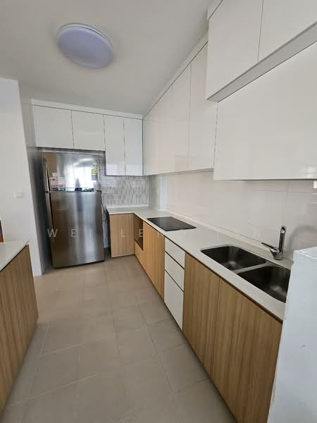 443B Bukit Batok West Avenue 8, 443B Bukit Batok West Avenue 8, 3 Bedrooms, 990 sqft, HDB Flat For Rent, by Wei Leng Tan, 25579107 - Kitchen - PropertyGuru.com.sg