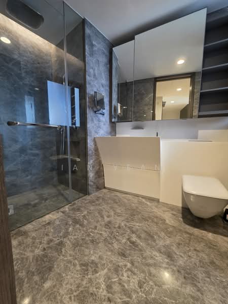 Cairnhill Nine, 9 Cairnhill Road, Orchard / River Valley, 1 Bedroom, 603 sqft, Condominium For Sale, by Ian Yean, 25579389 - PropertyGuru.com.sg