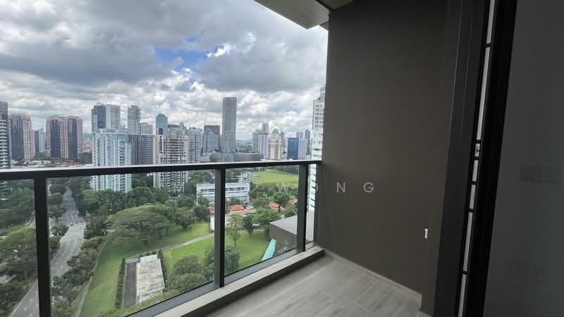 Irwell Hill Residences, 2 Irwell Hill, 2 Bedrooms, 614 sqft, Condominium For Rent, by Meg Wong, 25579547 - Balcony, unblock City view , Orchard Rd - PropertyGuru.com.sg