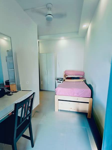 Watercolours, 25 Pasir Ris Link, Room Rental, 50 sqft, Executive Condominium For Rent, by Jocelyn Tan, 25579656 - Room 3 - PropertyGuru.com.sg