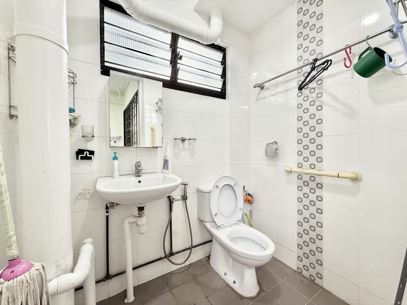 161 Bukit Batok Street 11, 161 Bukit Batok Street 11, 2 Bedrooms, 785 sqft, HDB Flat For Rent, by Ken Chiu 周吉烽, 25579674 - PropertyGuru.com.sg