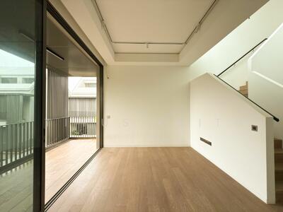 For Sale - 10 Evelyn