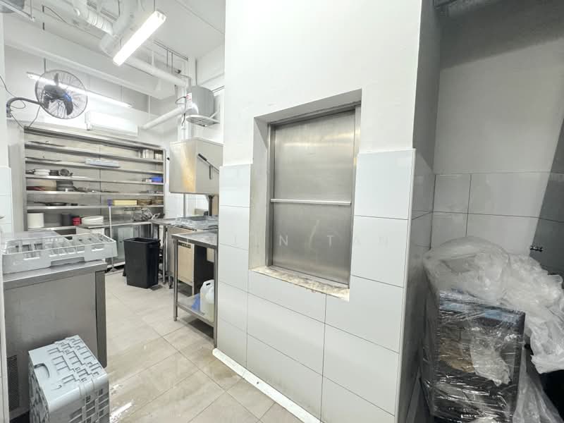 Boon Tat ​Street​ Restaurant Space, Boon Tat Street/ Telok Ayer Street/ Amoy Street, Chinatown / Tanjong Pagar, 3,442 sqft, Food & Beverage For Rent, by Vivien Tan, 25579706 - CommercialGuru.com.sg