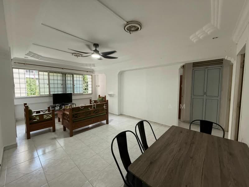 440 Hougang Avenue 8, 440 Hougang Avenue 8, 3 Bedrooms, 1,109 sqft, HDB Flat For Rent, by Rachel Chiam, 25580007 - PropertyGuru.com.sg