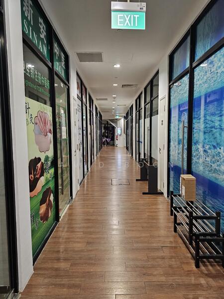 Viva Vista, 3 South Buona Vista Road, 179 sqft, Mall Shop For Rent, by David Boon, 25580171 - Corridor - CommercialGuru.com.sg