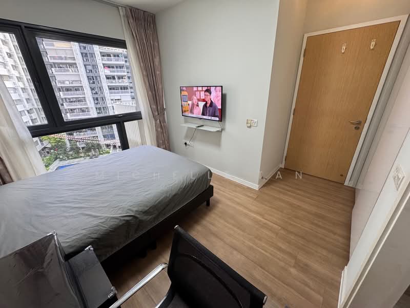 The Lakefront Residences, 46 Lakeside Drive, 3 Bedrooms, 1,002 sqft, Condominium For Rent, by Michelle Tan, 25580250 - PropertyGuru.com.sg