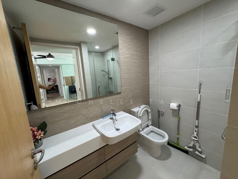The Lakefront Residences, 46 Lakeside Drive, 3 Bedrooms, 1,002 sqft, Condominium For Rent, by Michelle Tan, 25580250 - PropertyGuru.com.sg