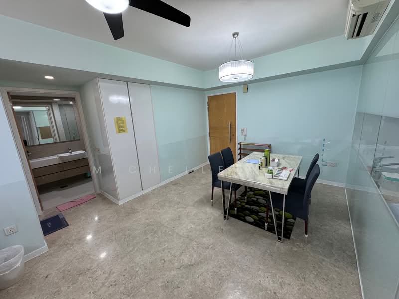 The Lakefront Residences, 46 Lakeside Drive, 3 Bedrooms, 1,002 sqft, Condominium For Rent, by Michelle Tan, 25580250 - PropertyGuru.com.sg