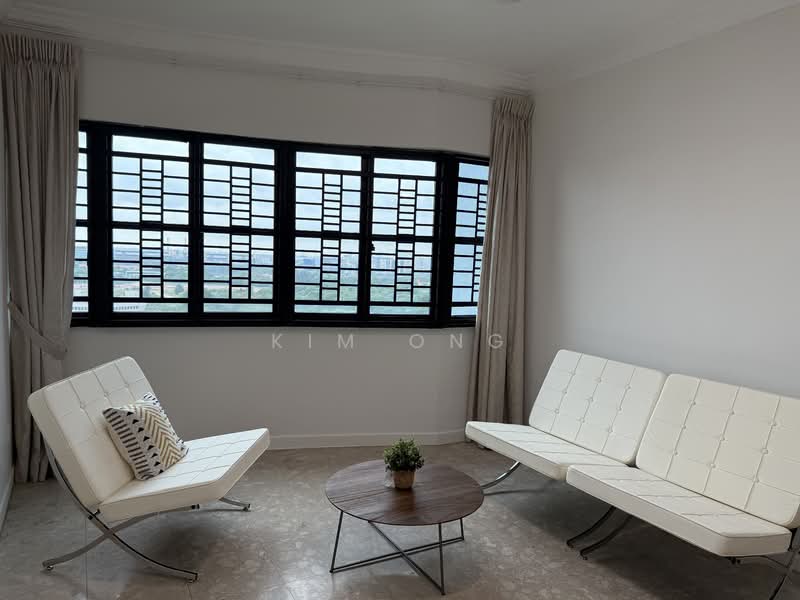 Westmere, 77 Jurong East Street 13, 3 Bedrooms, 1,300 sqft, Condominium For Rent, by Kim Ong, 25580455 - PropertyGuru.com.sg