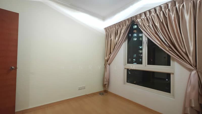 Rivervale Crest, 5 Rivervale Crescent, 3 Bedrooms, 1,141 sqft, Condominium For Rent, by Henry Lim, 25580547 - Bedroom - PropertyGuru.com.sg