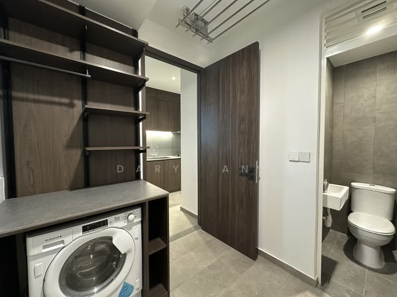 Midtown Modern, 18 Tan Quee Lan Street, 4 Bedrooms, 1,442 sqft, Condominium For Sale, by Daryl Ang, 25580581 - Bathroom - PropertyGuru.com.sg