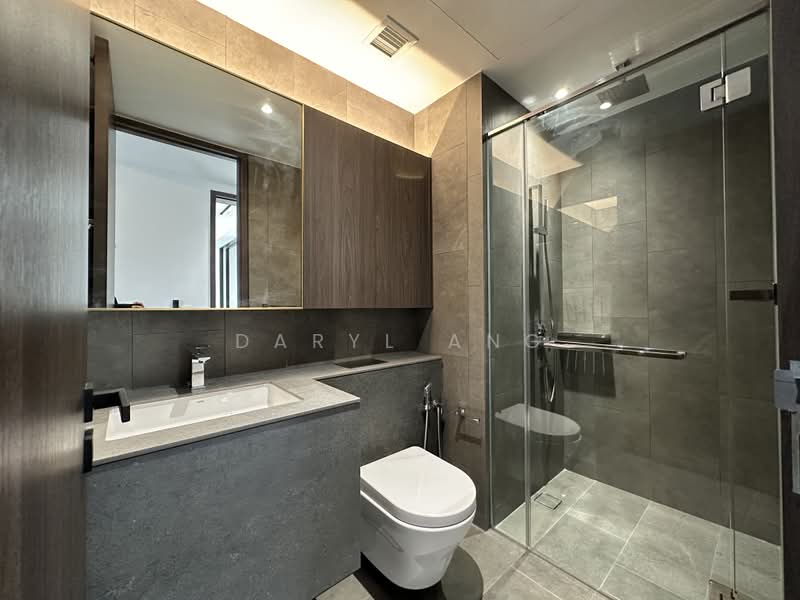 Midtown Modern, 18 Tan Quee Lan Street, 4 Bedrooms, 1,442 sqft, Condominium For Sale, by Daryl Ang, 25580581 - Bathroom - PropertyGuru.com.sg