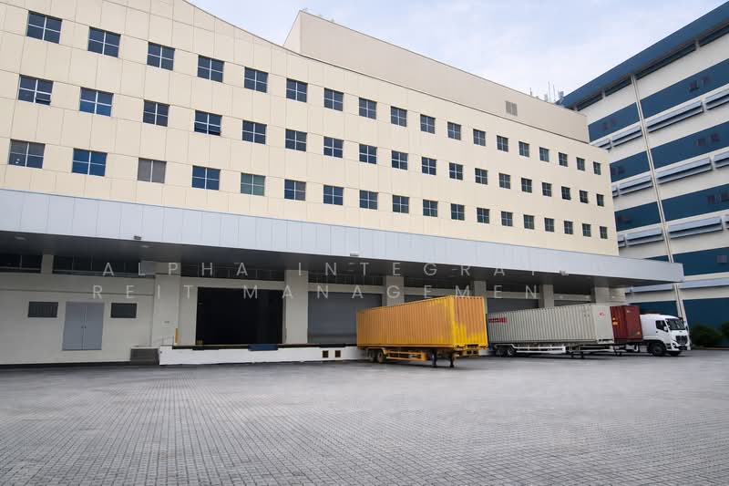 51 Penjuru Road | 8.9M High Ceiling & 25KN Floor Loading Warehouse, 51 Penjuru Road, 43,121 sqft, Warehouse For Rent, by Owner Listing (Alpha Integrated REIT), 25580669 - CommercialGuru.com.sg