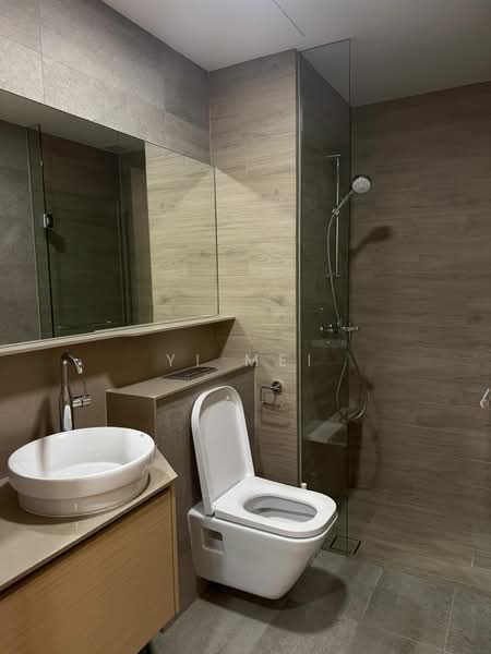 Harbour View Gardens Apartment For Sale at S$ 1,750,000 | PropertyGuru Singapore - Bathroom