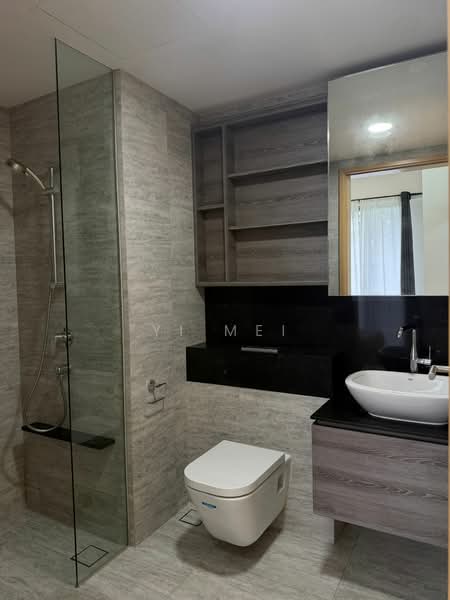 Harbour View Gardens Apartment For Sale at S$ 1,750,000 | PropertyGuru Singapore - Bathroom