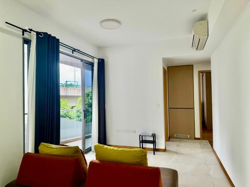 Harbour View Gardens, 221 Pasir Panjang Road, 3 Bedrooms, 980 sqft, Apartment For Sale, by Yi Mei, 25580695 - Living Room - PropertyGuru.com.sg