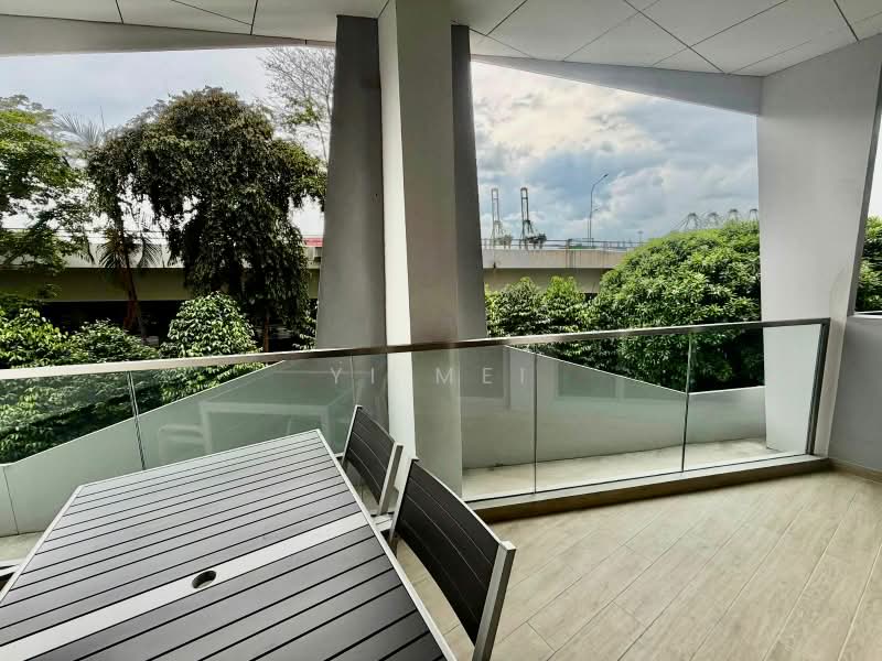 Harbour View Gardens, 221 Pasir Panjang Road, 3 Bedrooms, 980 sqft, Apartment For Sale, by Yi Mei, 25580695 - Balcony - PropertyGuru.com.sg