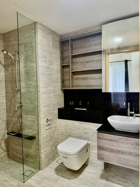 Harbour View Gardens, 221 Pasir Panjang Road, 3 Bedrooms, 980 sqft, Apartment For Sale, by Yi Mei, 25580695 - Bathroom - PropertyGuru.com.sg