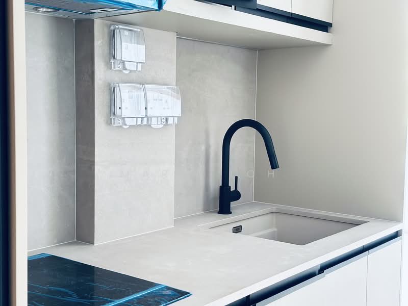 Hill House Condominium For Sale at S$ 1,480,000 | PropertyGuru Singapore