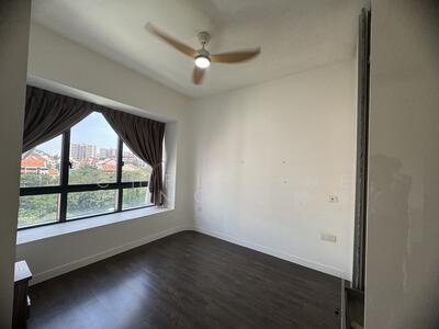 For Sale - d'Leedon (Former Farrer Court)