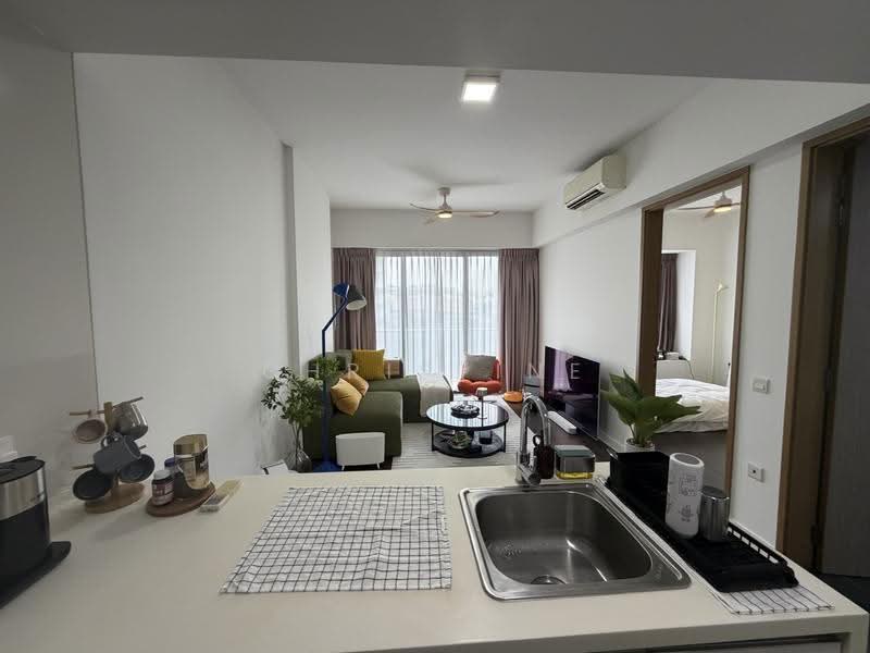 d'Leedon (Former Farrer Court), 11 Leedon Heights, Tanglin / Holland / Bukit Timah, 1 Bedroom, 635 sqft, Condominium For Sale, by Christine Peng 彭婷婷, 25580778 - Living Room - PropertyGuru.com.sg