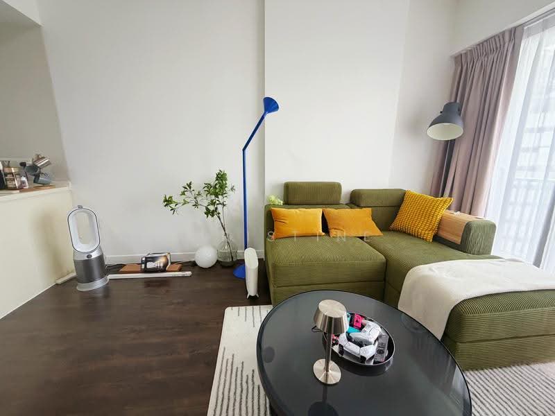 d'Leedon (Former Farrer Court), 11 Leedon Heights, Tanglin / Holland / Bukit Timah, 1 Bedroom, 635 sqft, Condominium For Sale, by Christine Peng 彭婷婷, 25580778 - Living Room - PropertyGuru.com.sg