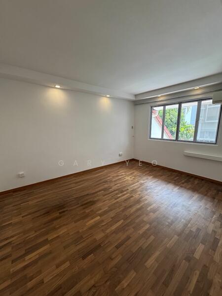 For Rent - Loyang Townhouses
