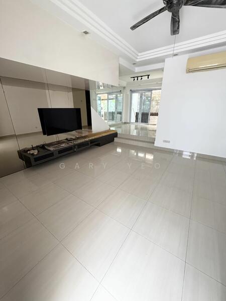 For Rent - Loyang Townhouses